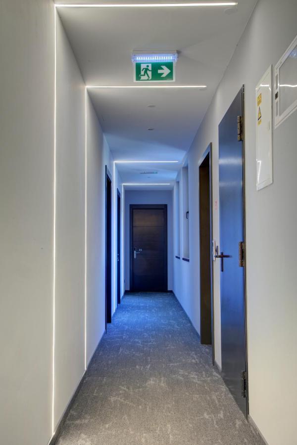Hotel Avenue21 Zagreb Exterior foto